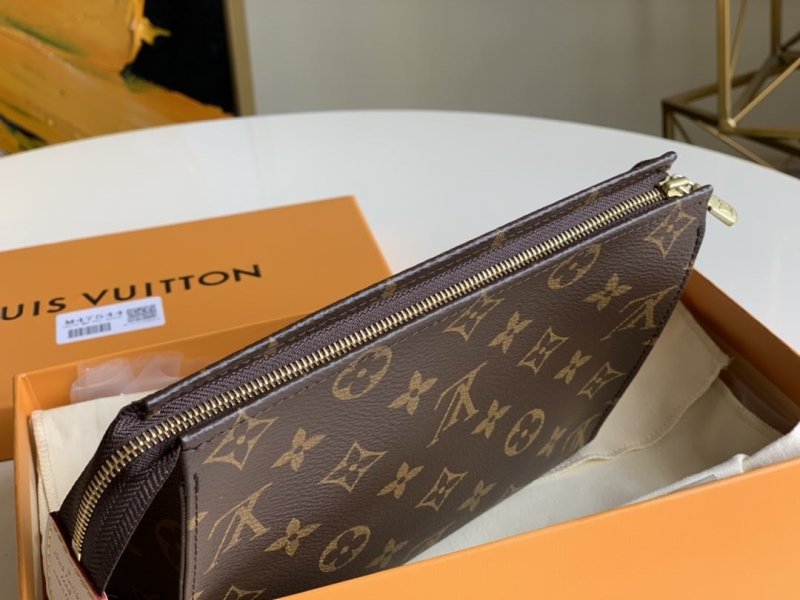 LV Clutch Bags